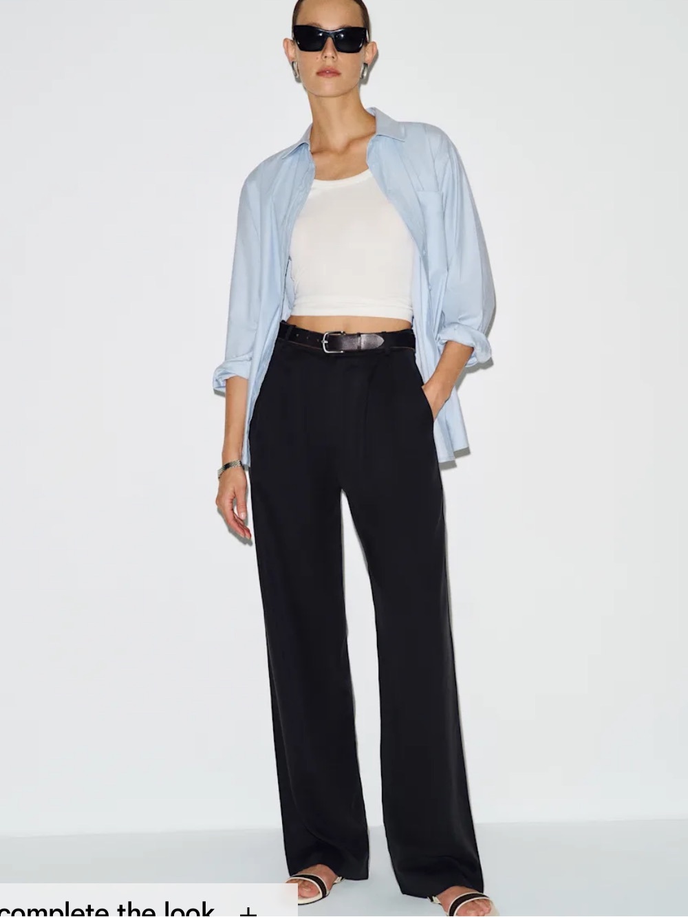 Reformation black pants size 6 100% tencel.
Very good condition.